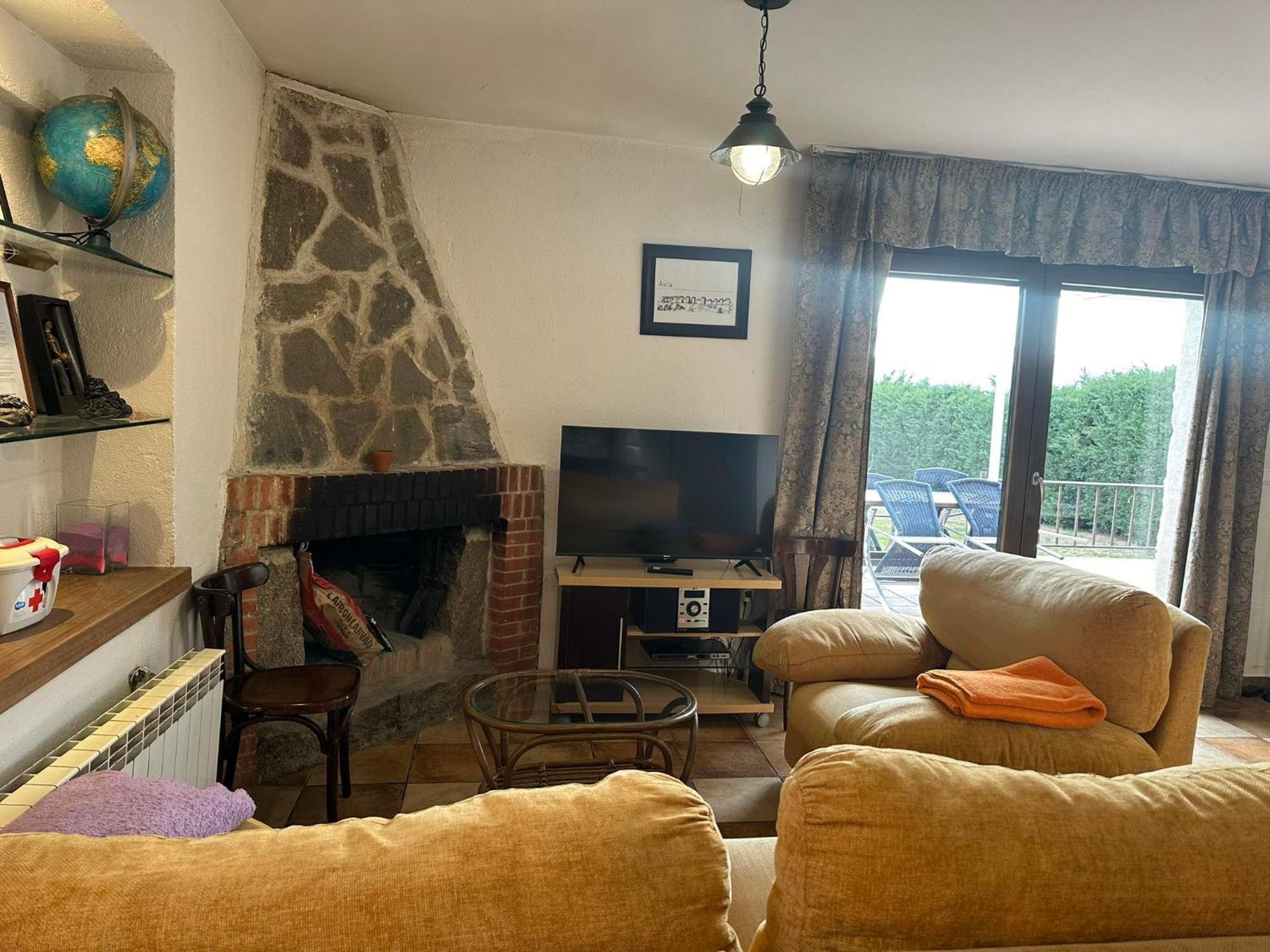 Vivienda De Uso Turistico El Nido Guest House La Serrada Eksteriør bilde